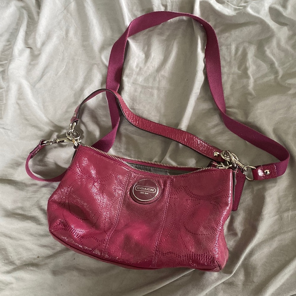 Authentic Coach Convertible Crossbody Purse - Picture 1 of 4